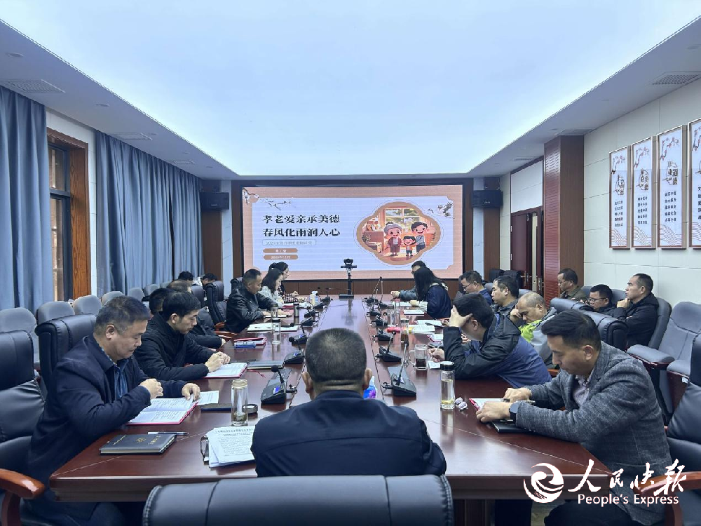 孝老爱亲承美德 春风化雨润人心