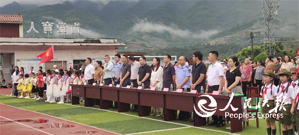 童心逐梦绽芳华 课后育人显成效 ——···